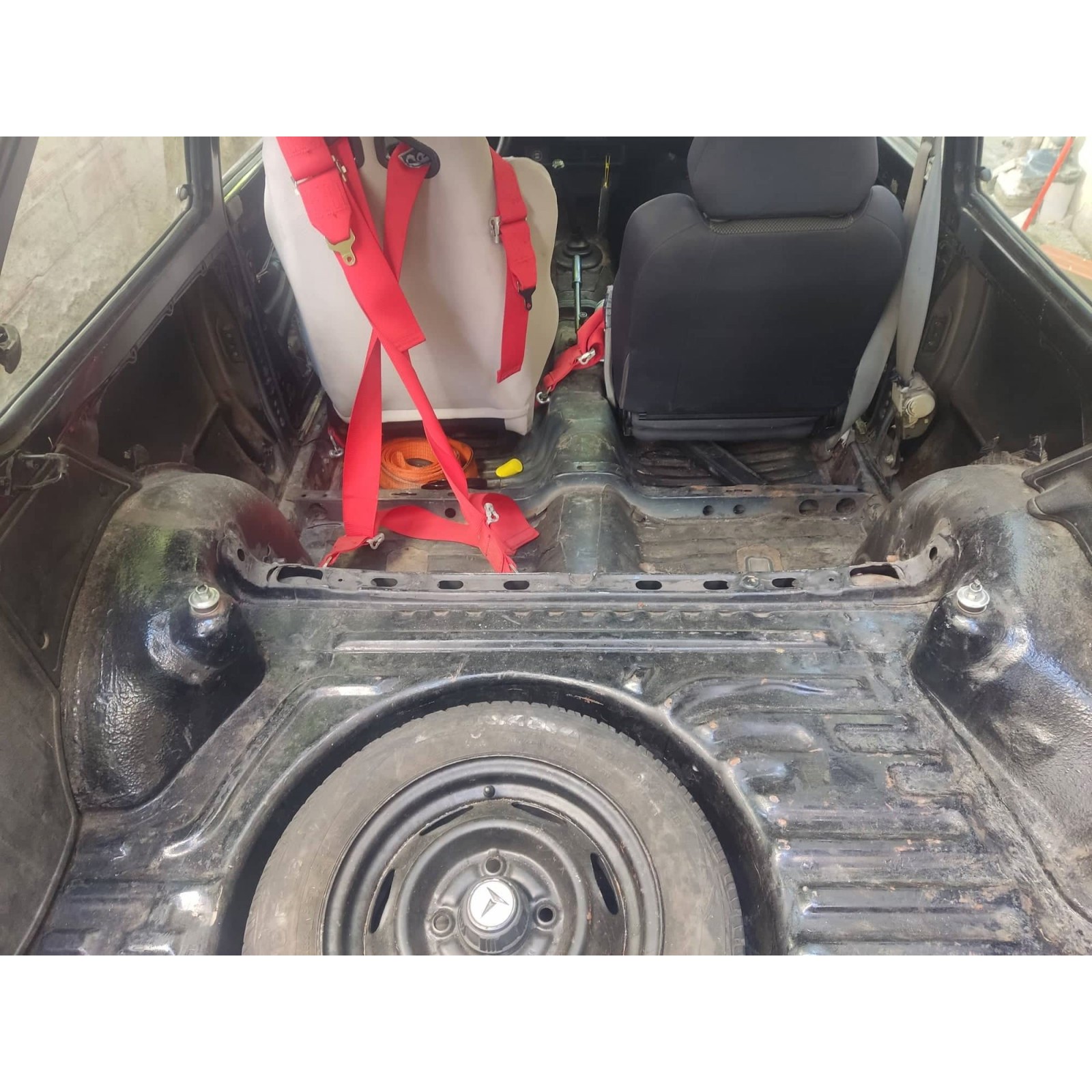 Win Toyota Starlet KP60 | Lakime | Lakime